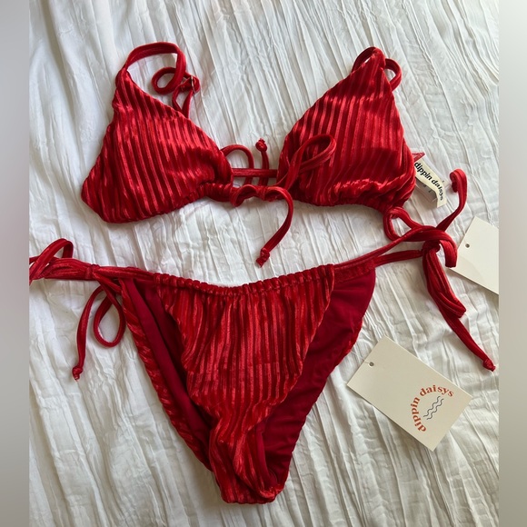 Dippin daisys cove tie front triangle bikini top - Picture 2 of 3